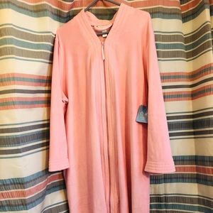 NWT Adonna Sleepwear